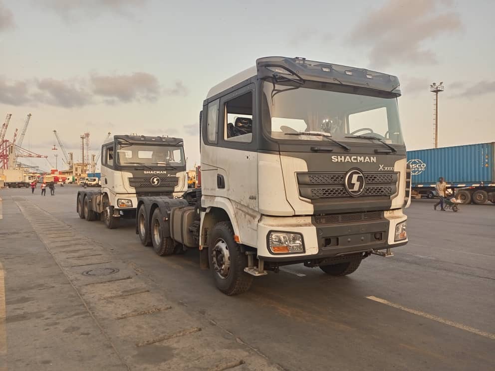 shacman x3000 tracteur .JPG